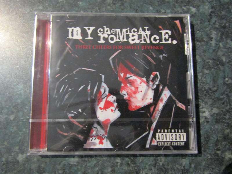 My Chemical Romance  Three Cheers For Sweet Revenge (CD)