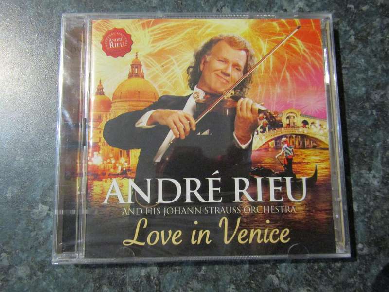 André Rieu And His Johan Strauss Orchestra  Love In Venice (CD/DVD)