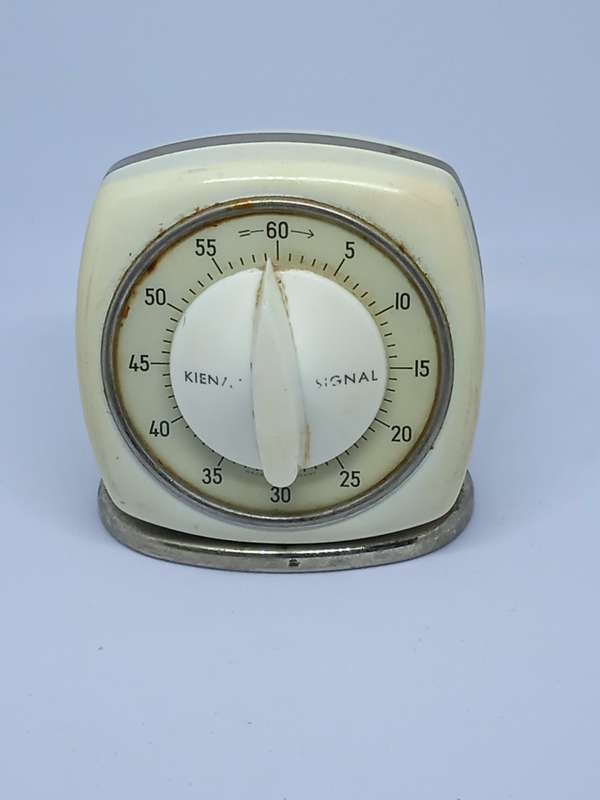 VINTAGE GERMAN KITCHEN TIMER