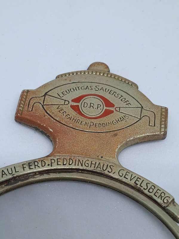 RARE VINTAGE MAGNIFIER