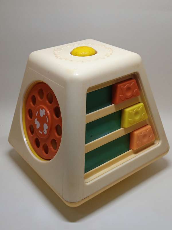 VINTAGE FISHER-PRICE TOY