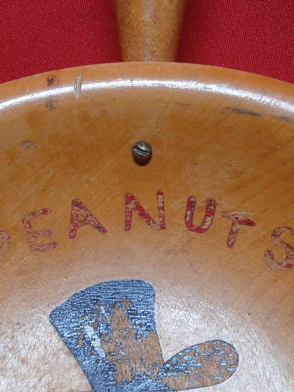 VINTAGE MR.PEANUT WOODEN SNACK BOWL