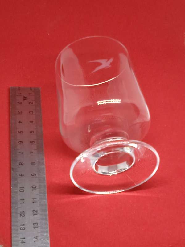VINTAGE S.A.A/S.A.L GLASS