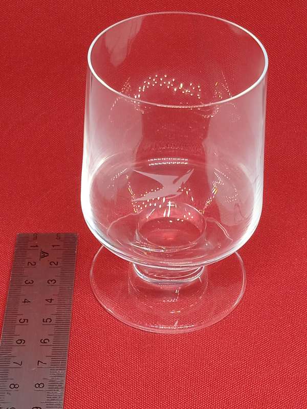VINTAGE S.A.A/S.A.L GLASS