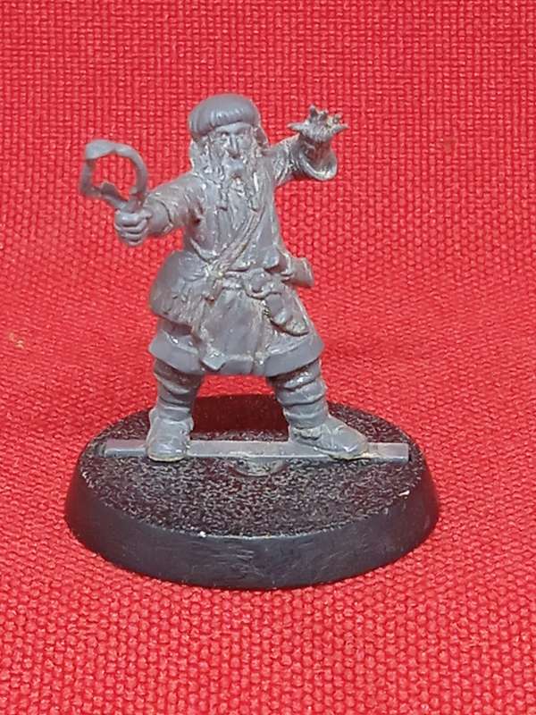LORD OF THE RINGS MINIATURE FIGURINE