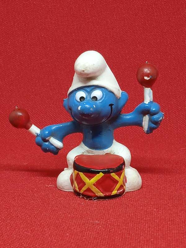 VINTAGE SMURF