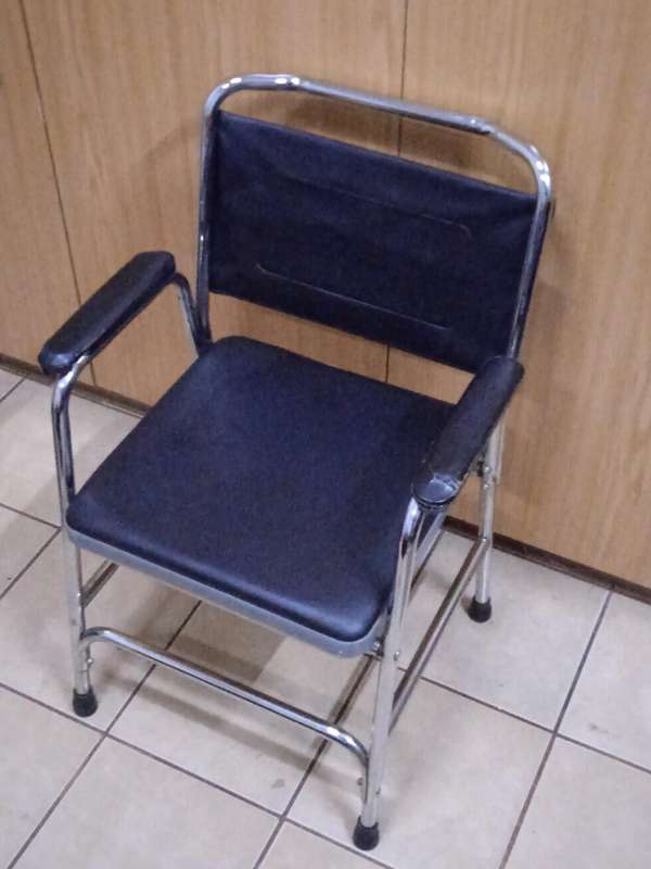 MEDICAL CHAIR