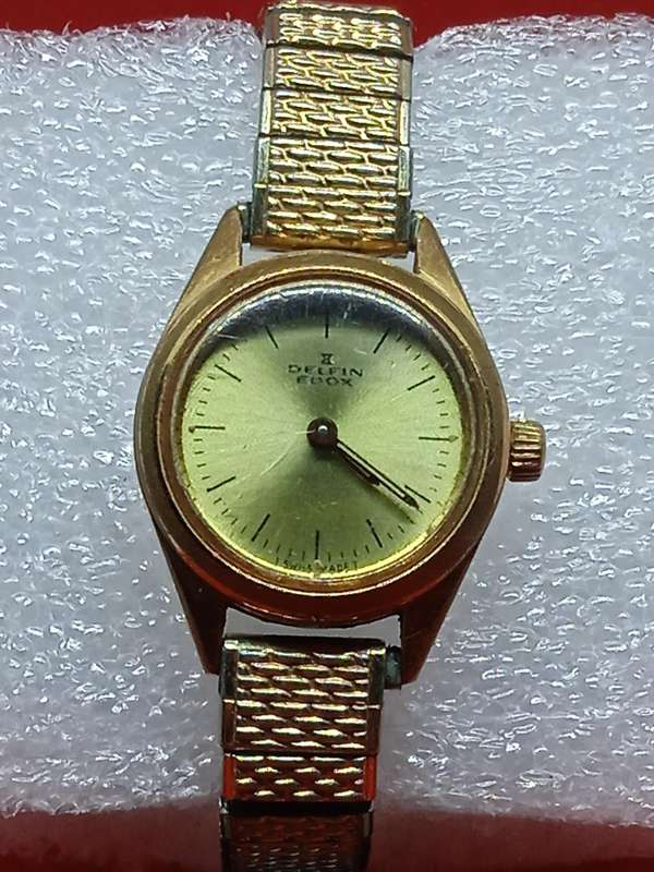 VINTAGE DELFIN EDOX LADIES WATCH(NOT WORKING)