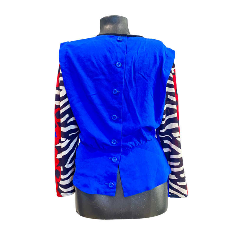 Vintage top Size: 32/34