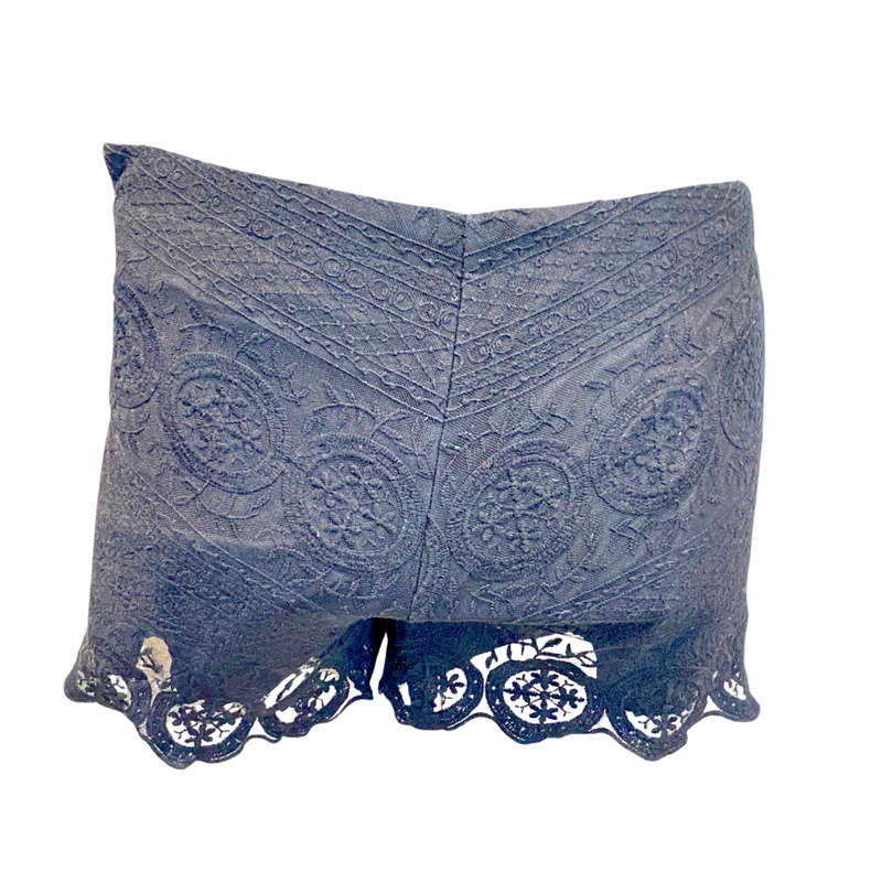 Woolworths shorts Size: 8/32