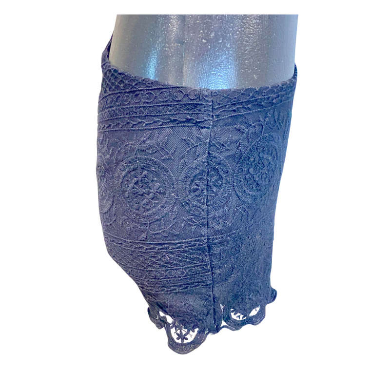 Woolworths shorts Size: 8/32