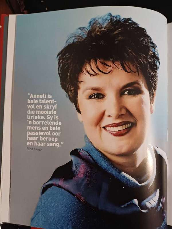 50 STEMME - DIE GROOTSTE NAME IN AFRIKAANSE MUSIEK BOEK - ILZA ROGGEBAND