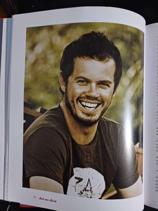50 STEMME - DIE GROOTSTE NAME IN AFRIKAANSE MUSIEK BOEK - ILZA ROGGEBAND