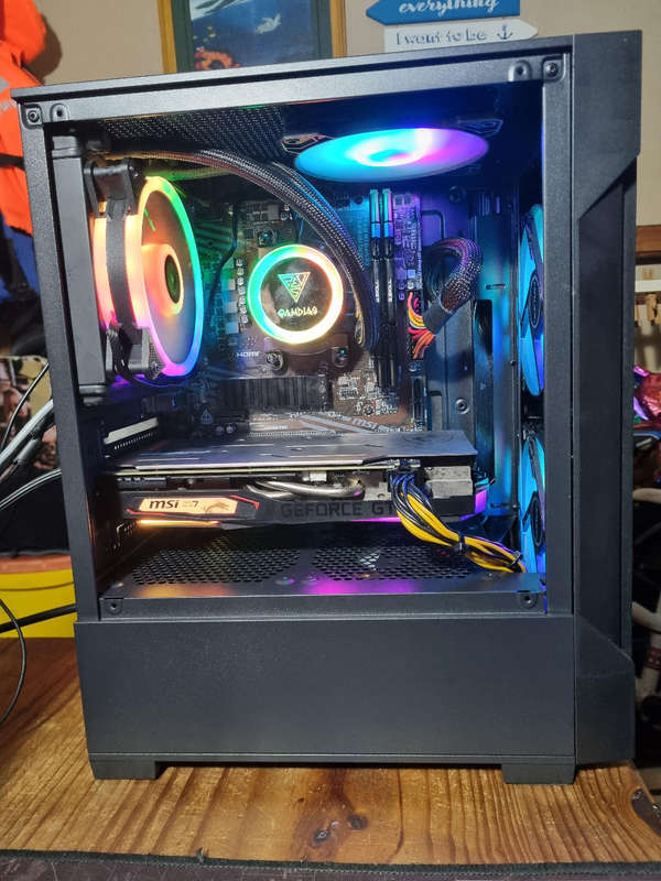 Ryzen 5 5500 gaming computer