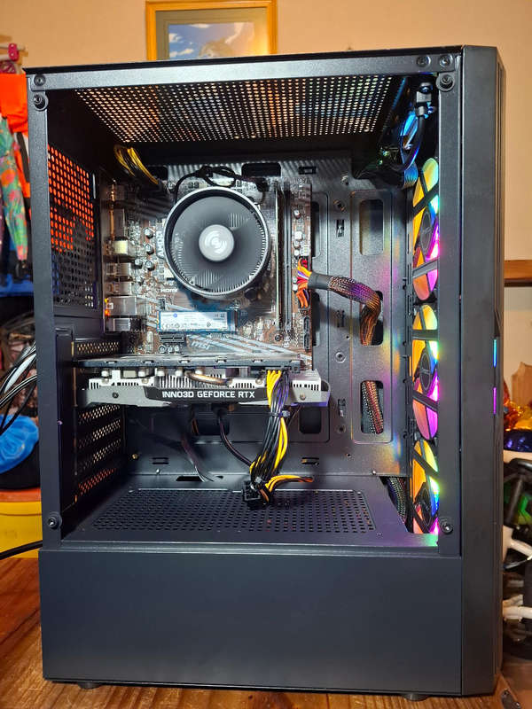 Ryzen 5 5500 gaming pc