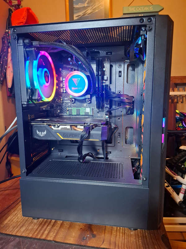 Ryzen 5 5500 gaming computer