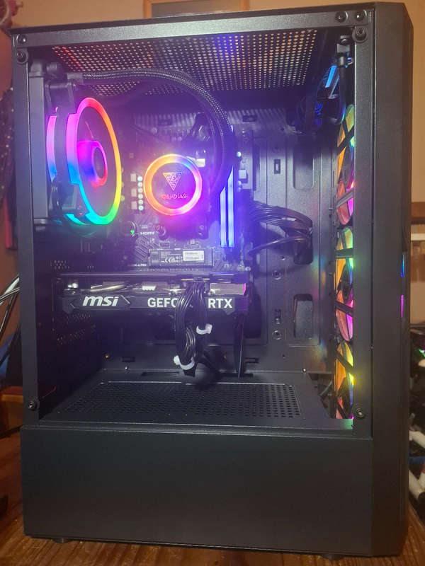 Ryzen 5 5500 gaming pc