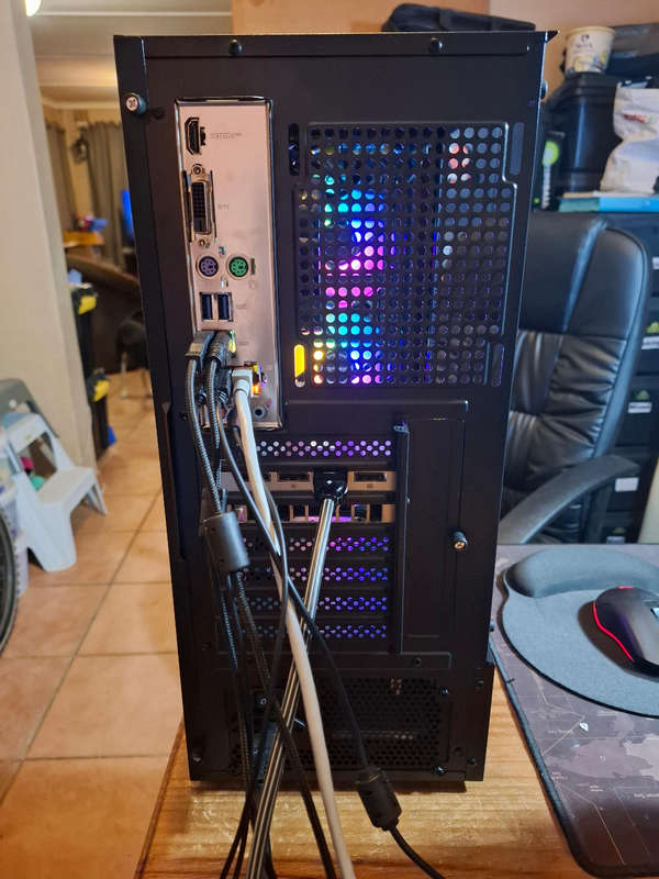 Ryzen 5 5500 gaming pc