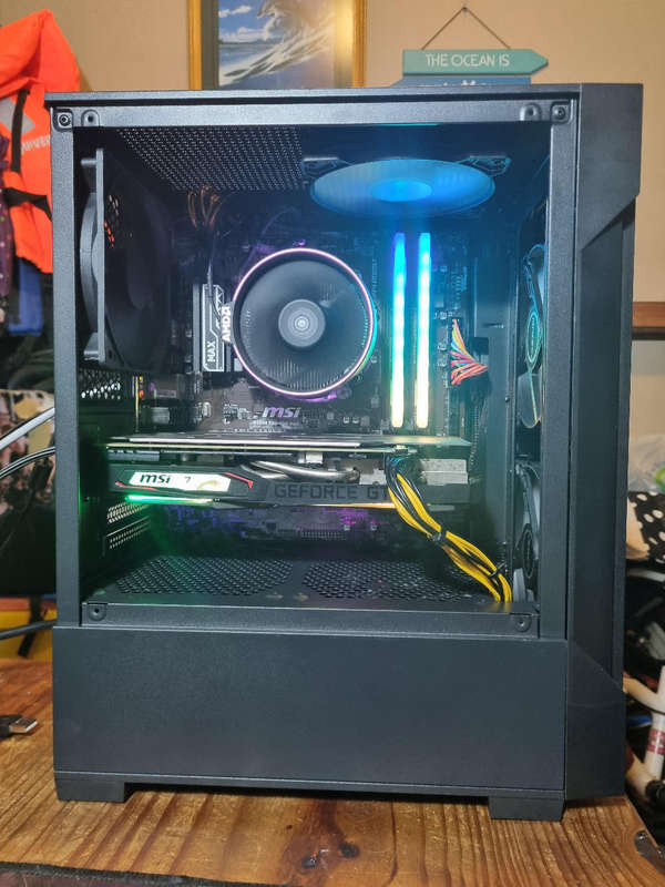 Ryzen 7 2700x gaming computer