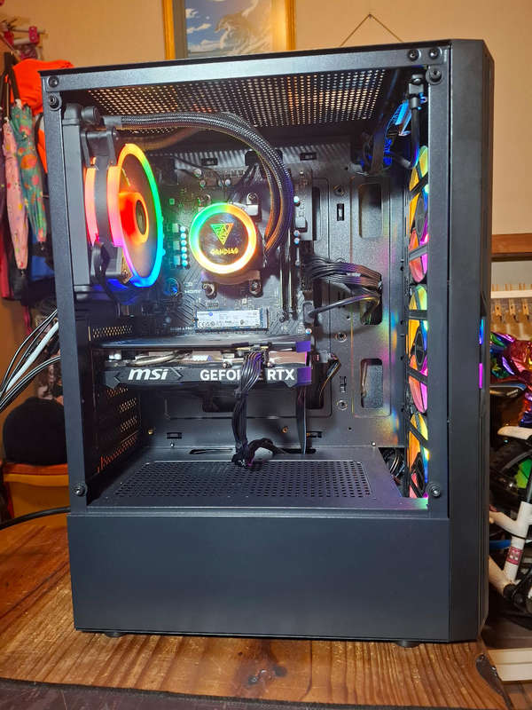 Ryzen 5 5600x gaming pc