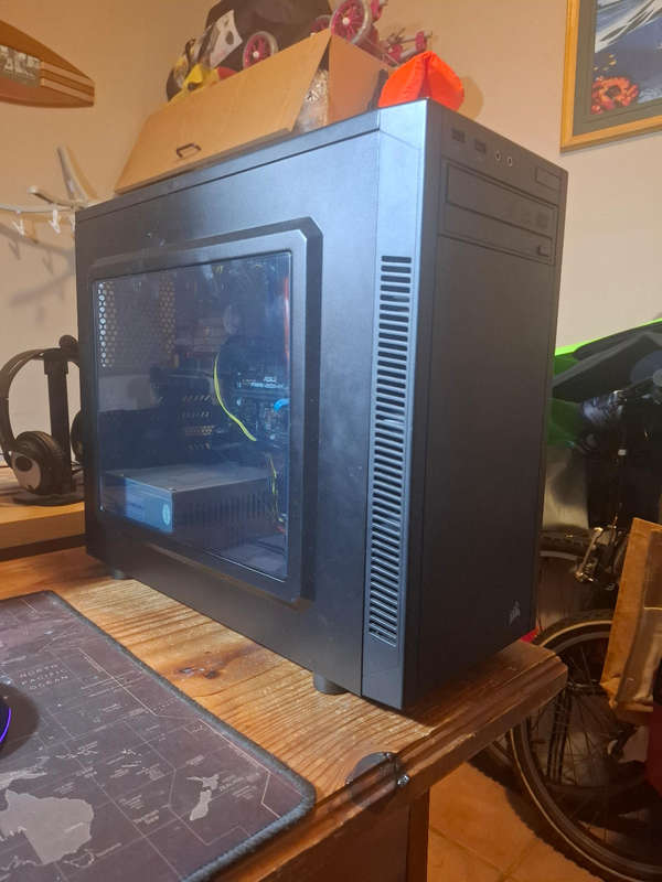 I3 8100 computer