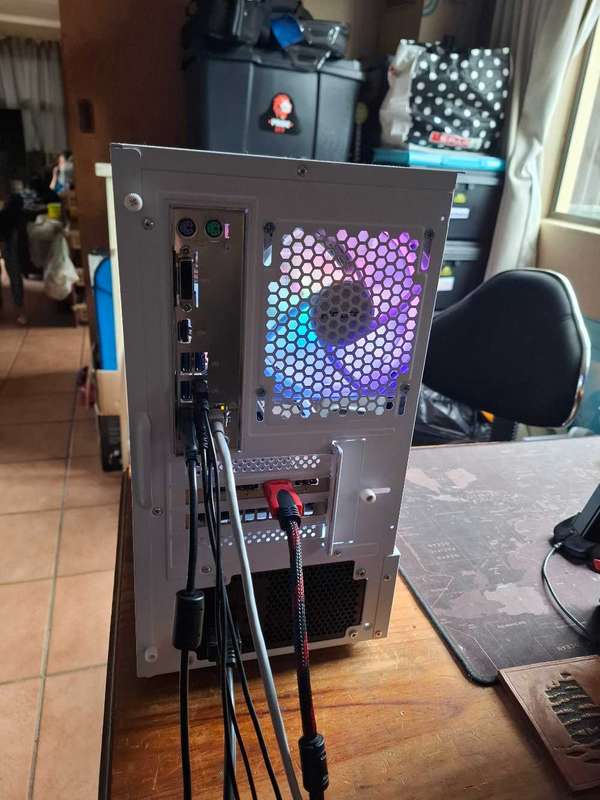 Ryzen 5 3600 gaming pc