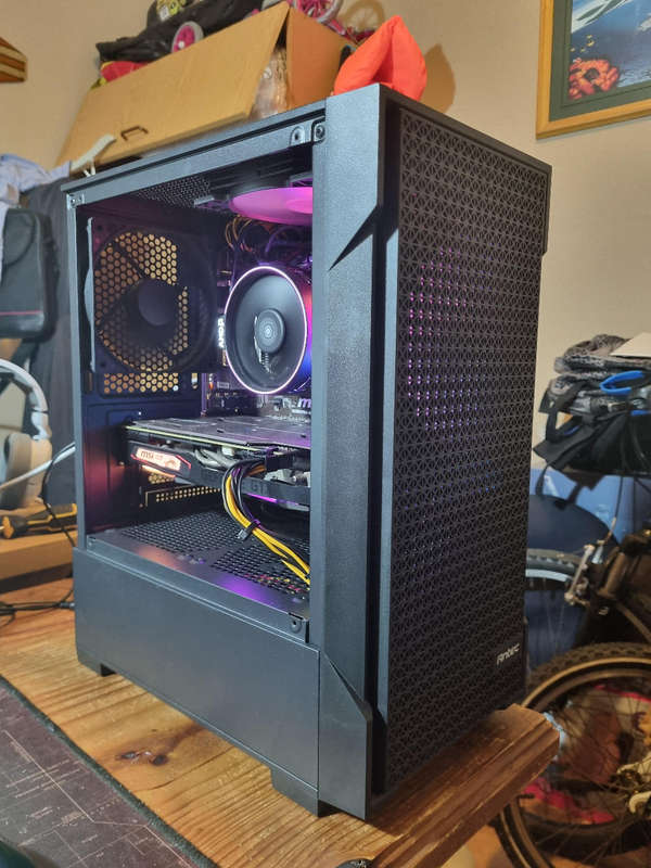 Ryzen 7 2700x gaming computer