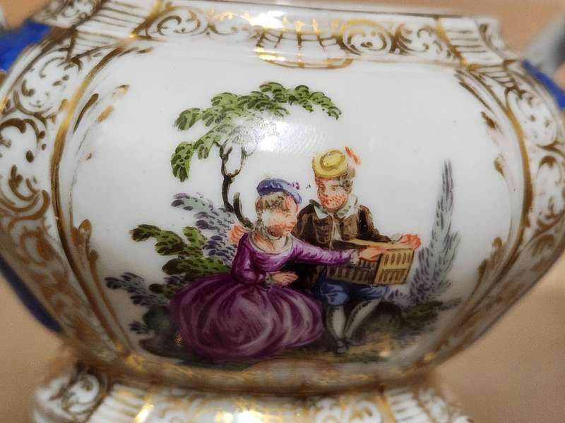 RARE ANTIQUE 19th CENTURY KPM BERLIN PORCELAIN CENSER