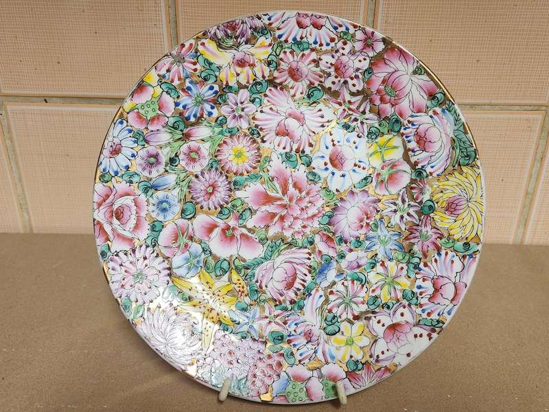 STUNNING QING DYNASTY ORIENTAL PLATE, MADE IN MACAU AND MARKED AT THE BASE