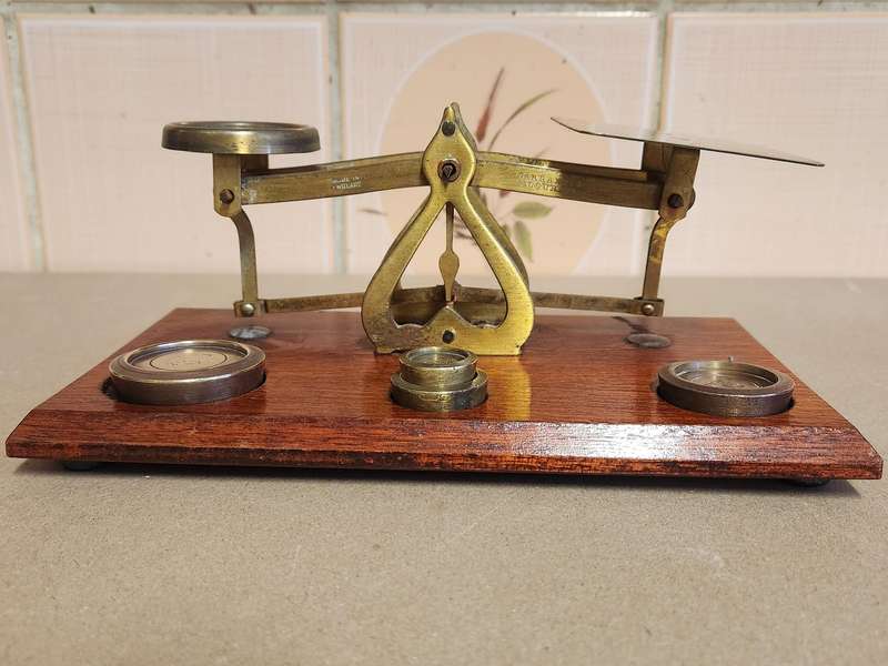 VINTAGE BRASS AND WOOD POSTMASTERS SCALE