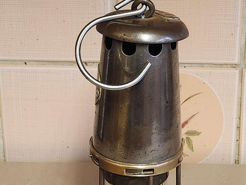 VINTAGE RUTHERFORD G MEF NO 1 WOLF TYPE MINERS LAMP
