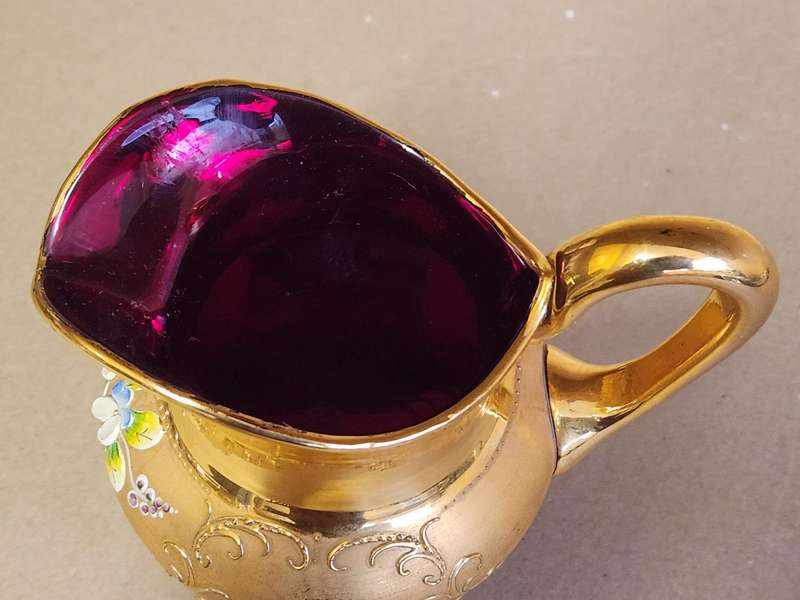 VINTAGE RUBY AND GOLD VENETIAN PITCHER WITH A STUNNING FLORAL DESIGN