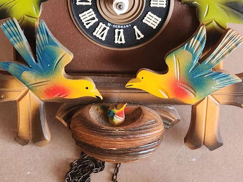 VINTAGE E SCHMECKENBECHER CUCKOO CLOCK, MISSING ONE DIAL
