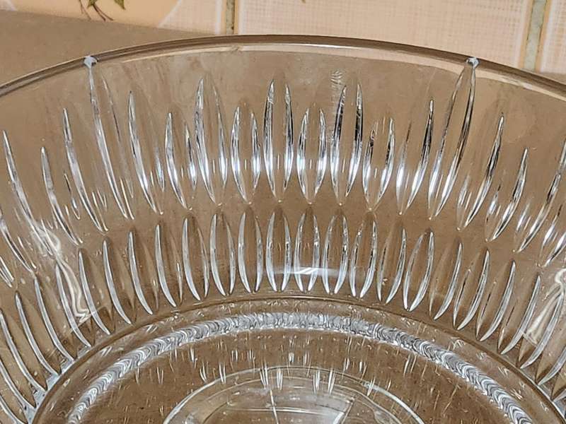Bohemia Crystalite Czechoslovakia Pedestal Bowl/Centrepiece