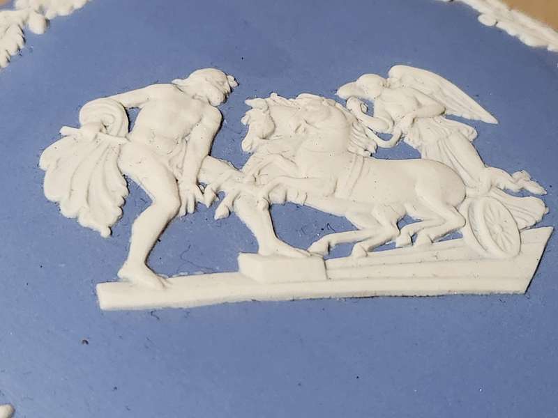 Large Wedgwood Jasperware Trinket Dish/Jewelry Box