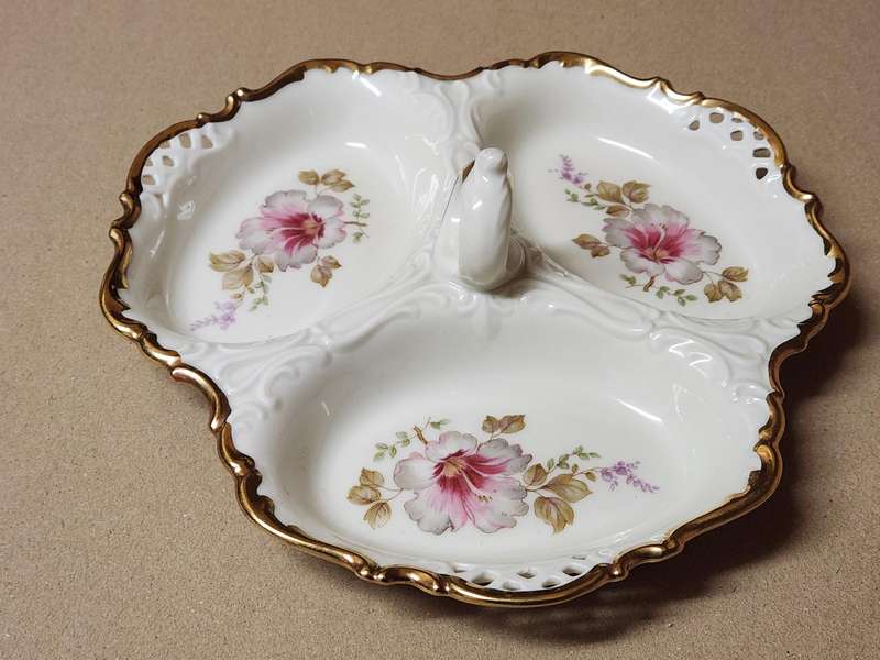 Vintage Alka Bavaria Apoll Model Gold Rimmed Snack Dish 1938-1958
