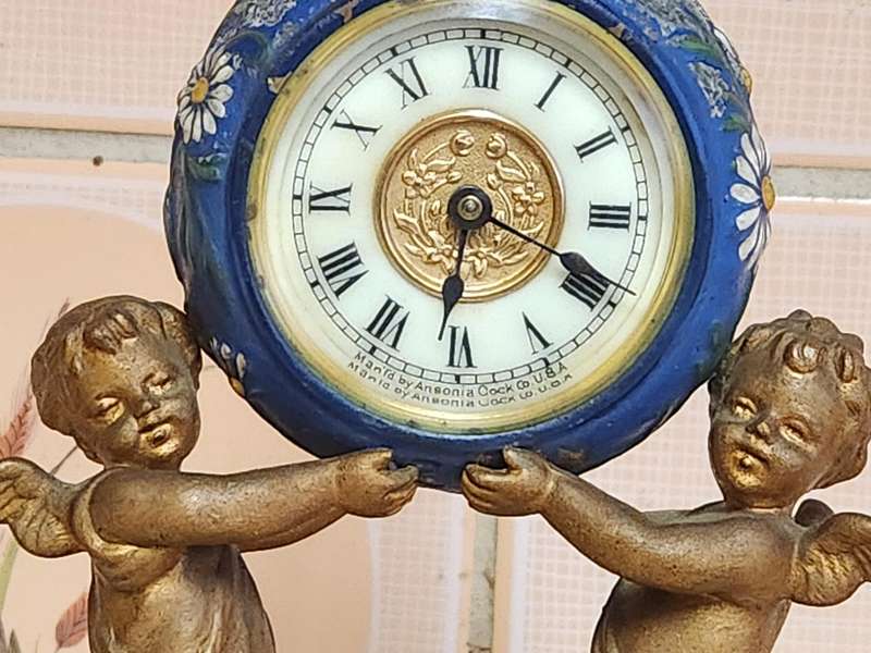 ANTIQUE ANSONIA FRENCH GILT BRONZE CHERUB MANTLE CLOCK