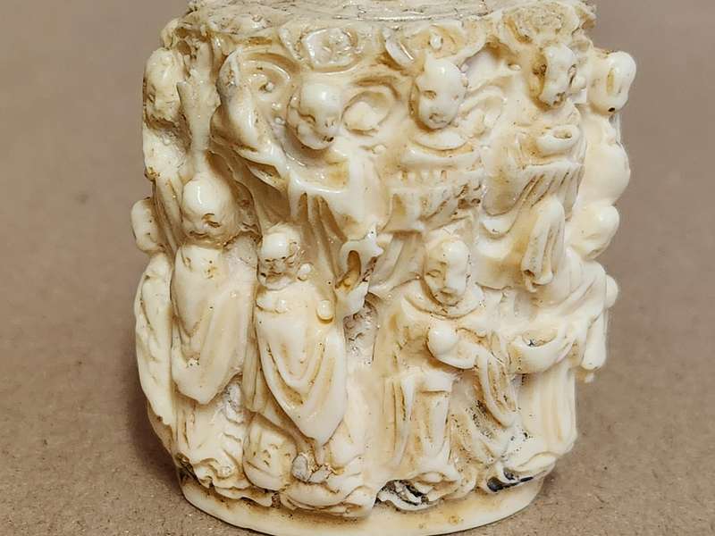 ANTIQUE CHINESE SNUFF BOTTLE
