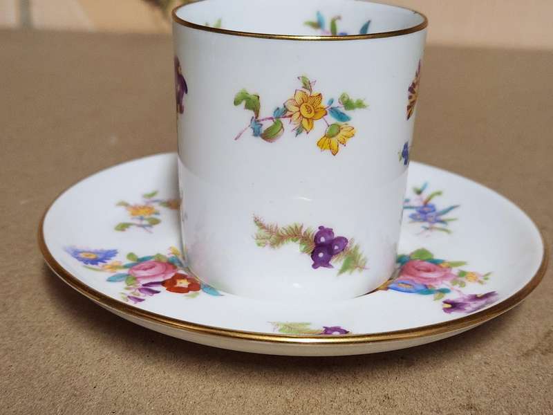 STUNNING SPODE COPELANDS CHINA CREAMER AND ONE DEMITASSE CUP AND SAUCER