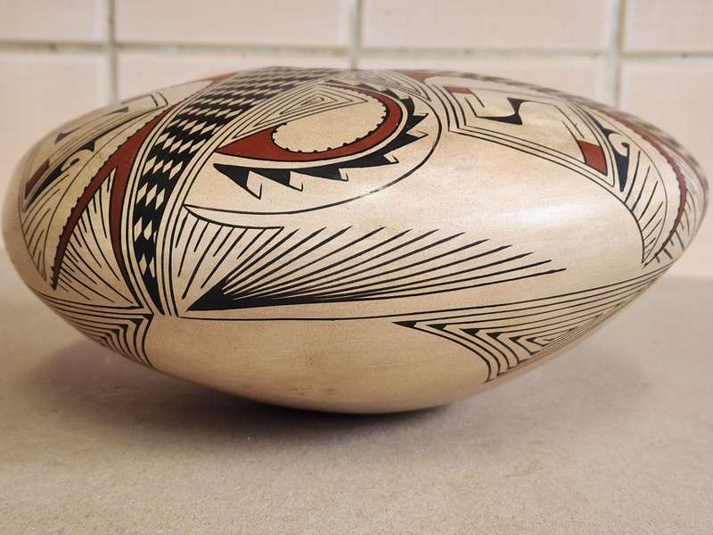 VINTAGE HOPI INDIAN POTTERY BOWL