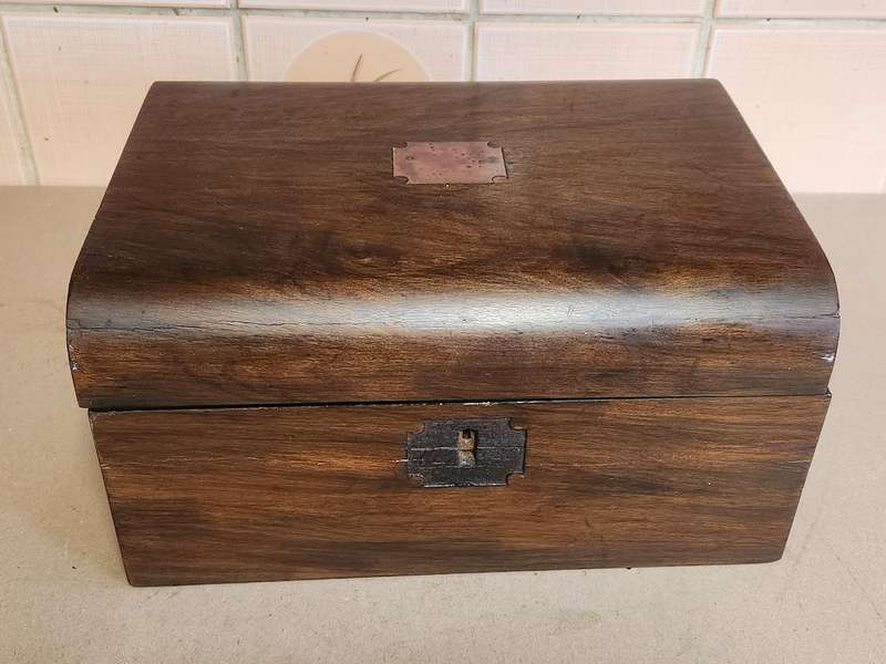 ANTIQUE VICTORIAN WRITING SLOPE BOX