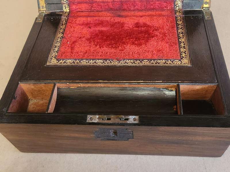 ANTIQUE VICTORIAN WRITING SLOPE BOX