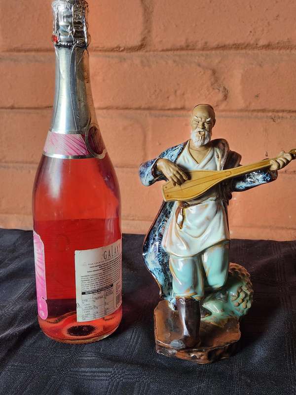 VINTAGE CHINESE SHIWAN MUDMAN FIGURINE