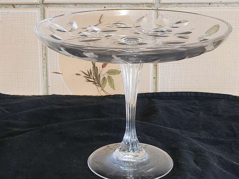 ROYAL CRYSTAL ROCK ITALY PEDESTAL DISH