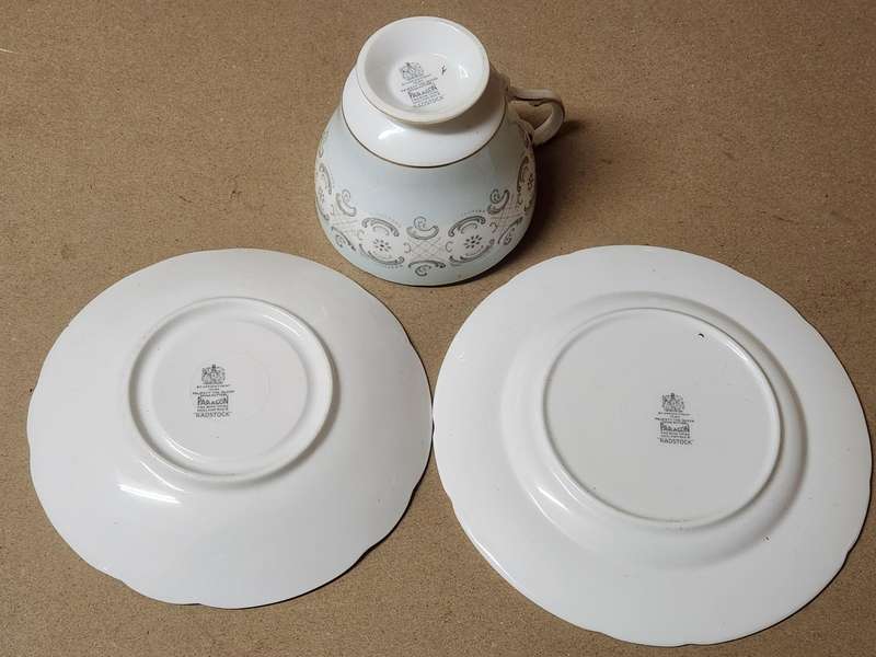 VINTAGE PARAGON FINE BONE CHINA RADSTOCK TEA TRIO NUMBER 4
