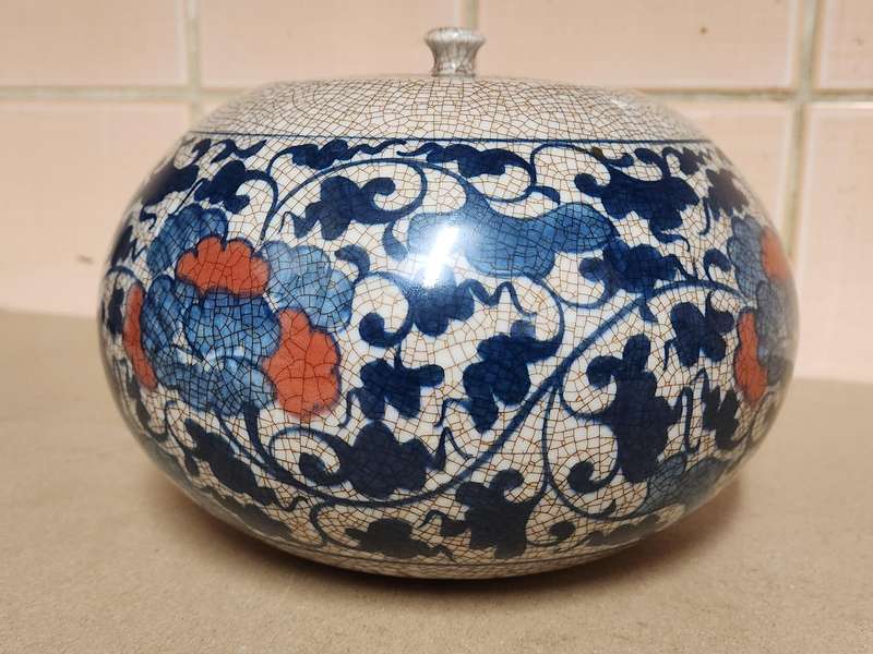 VINTAGE 20TH CENTURY ORIENTAL CRACKLE GLAZE LIDDED JAR