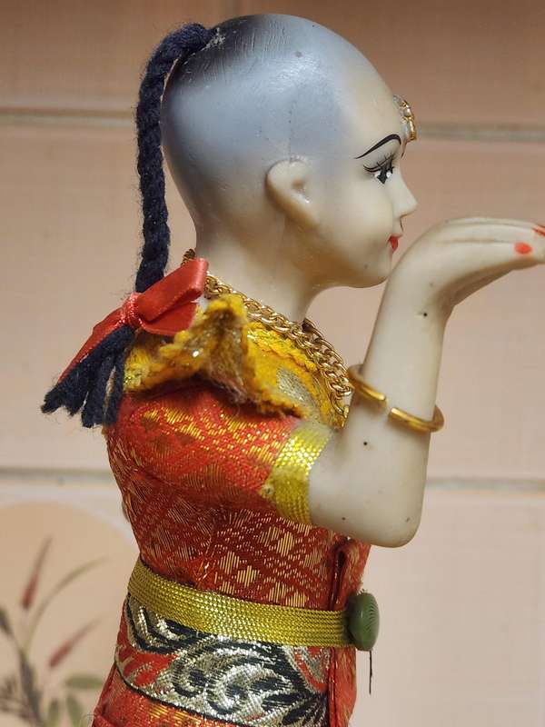 VINTAGE KUMAN THONG THAI HOLY AMULET FIGURINE, 1 OF 2