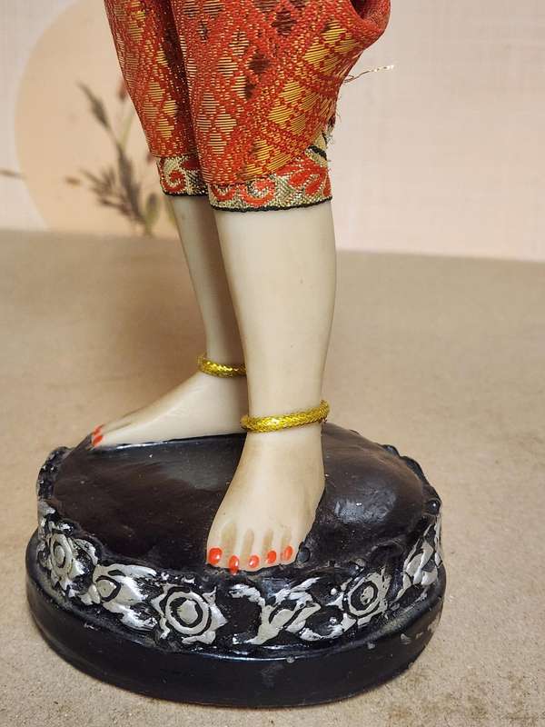 VINTAGE KUMAN THONG THAI HOLY AMULET FIGURINE, 1 OF 2