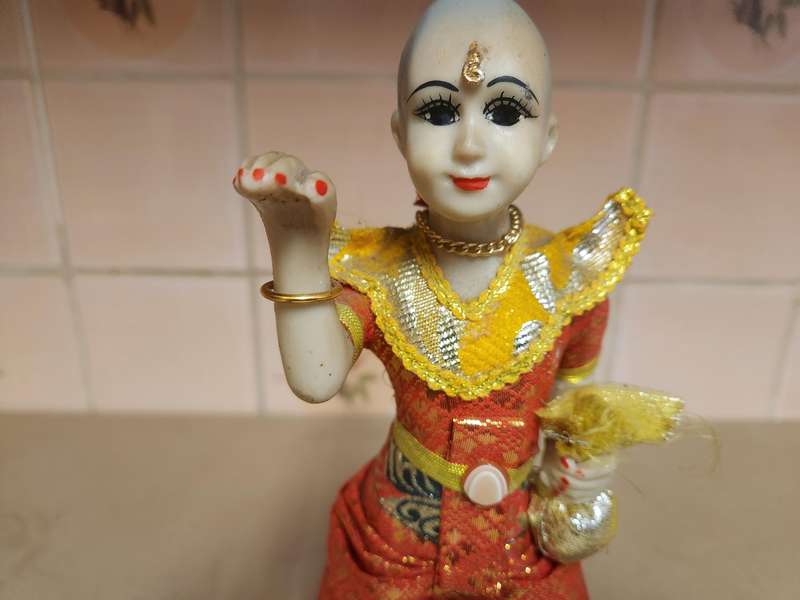 VINTAGE KUMAN THONG THAI HOLY AMULET FIGURINE, 2 OF 2
