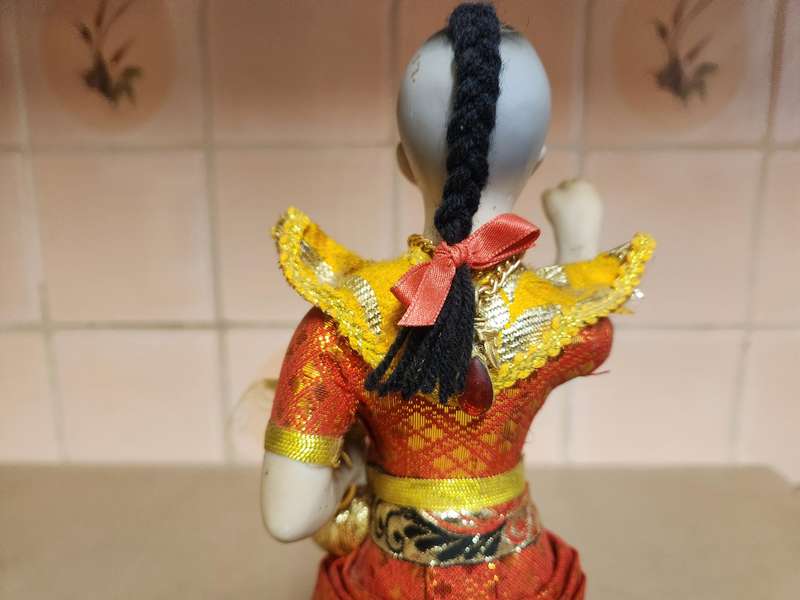 VINTAGE KUMAN THONG THAI HOLY AMULET FIGURINE, 2 OF 2